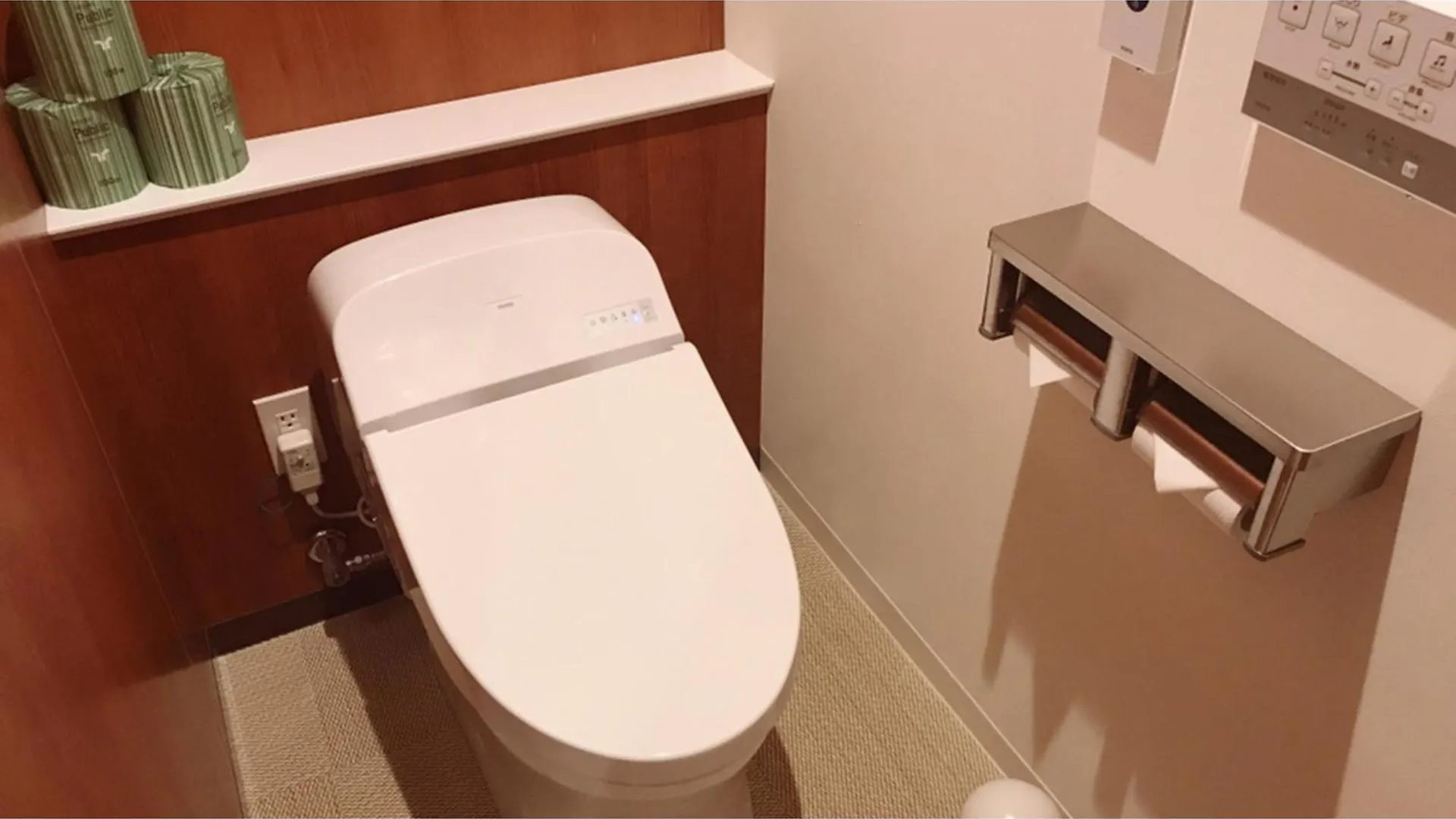 First Cabin Ichigaya 