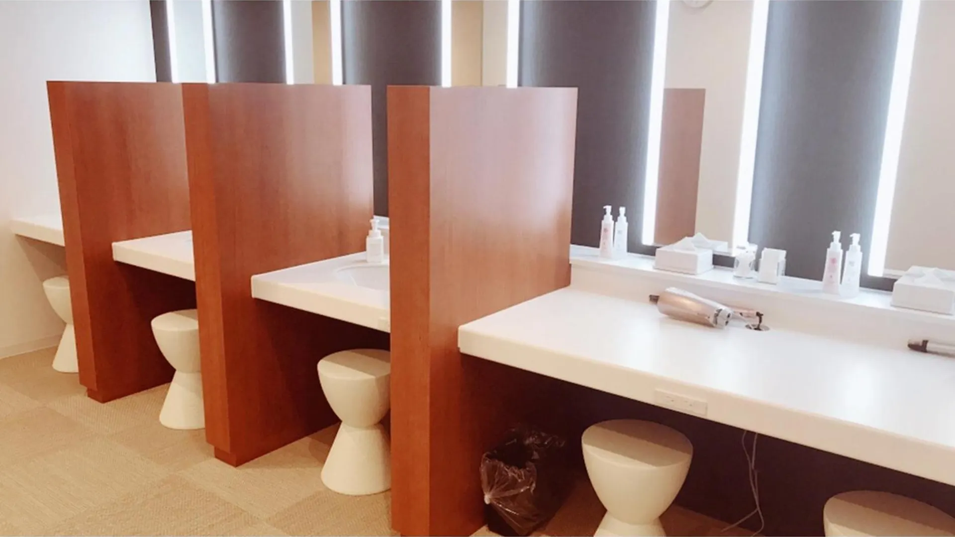 Hotell First Cabin Ichigaya 